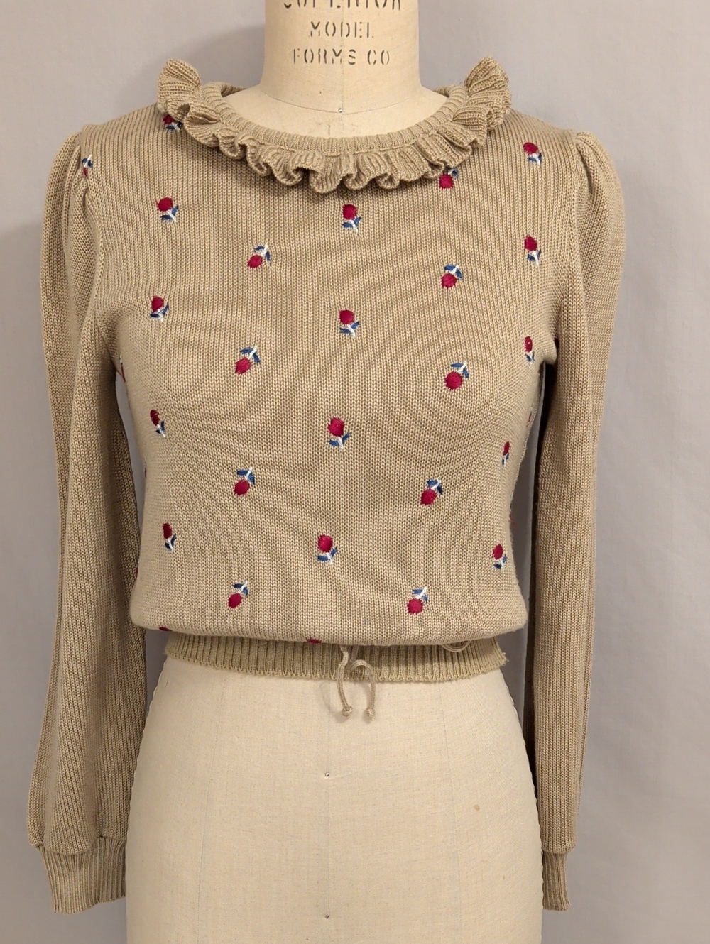 Vintage Beige Ruffle-Neck Sweater with Red Embroidered Dots
